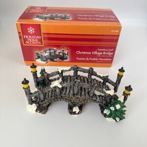 2006 Cobblestone Christmas Village Bridge with Snow and Trees Collectible